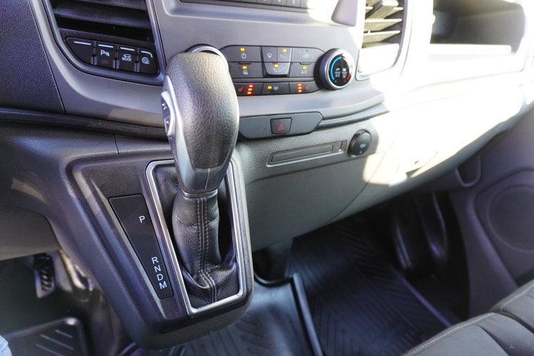 Vehicle Image 17