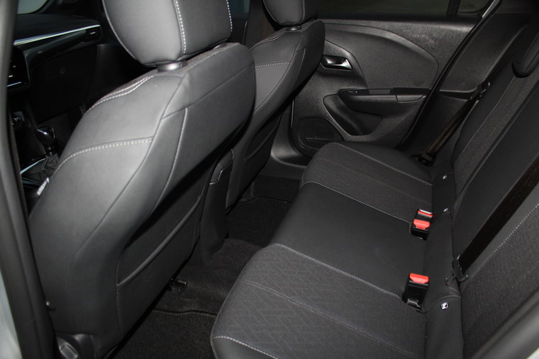 Vehicle Image 31