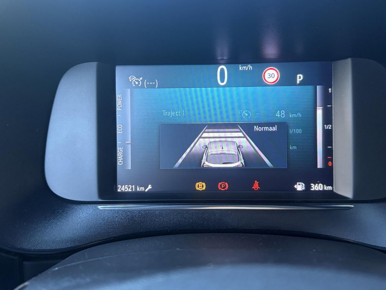 Vehicle Image 25
