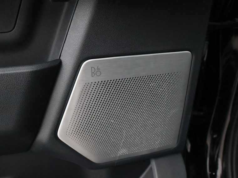 Vehicle Image 38