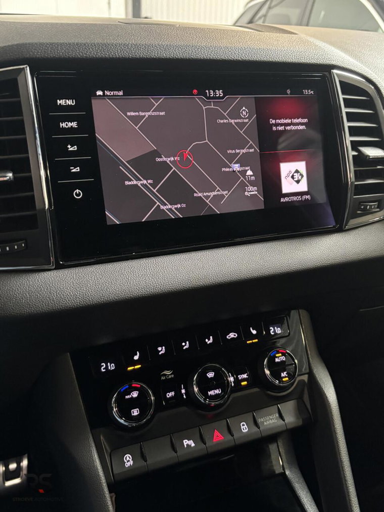 Vehicle Image 35