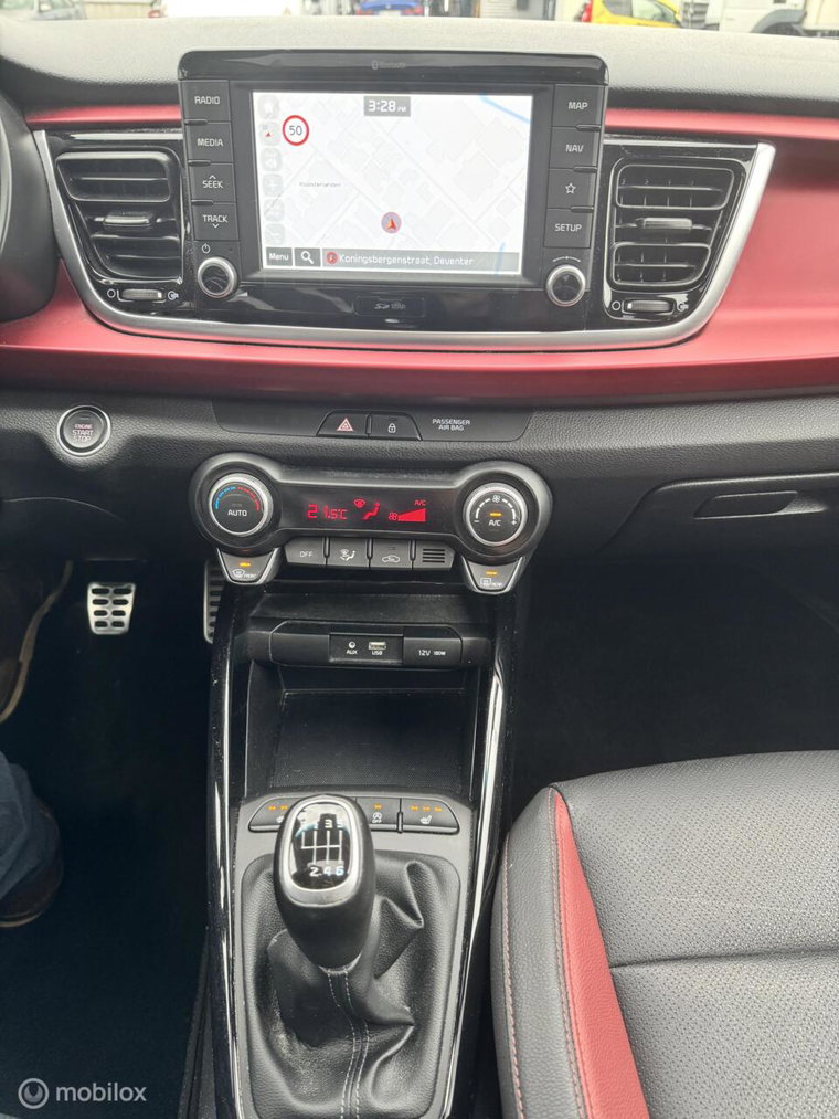 Vehicle Image 31