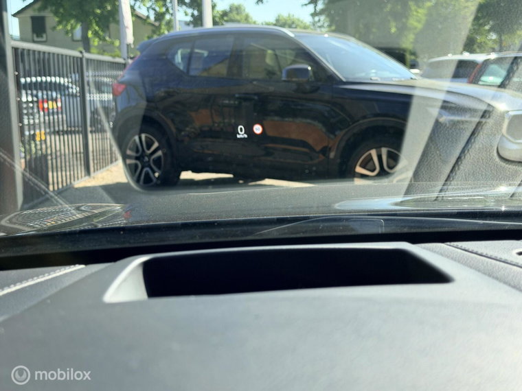 Vehicle Image 47