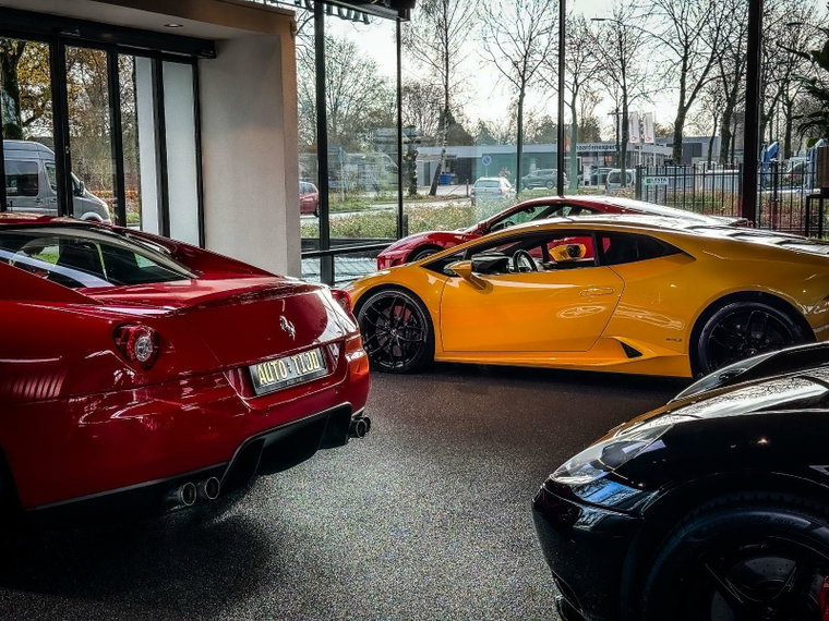 Vehicle Image 40