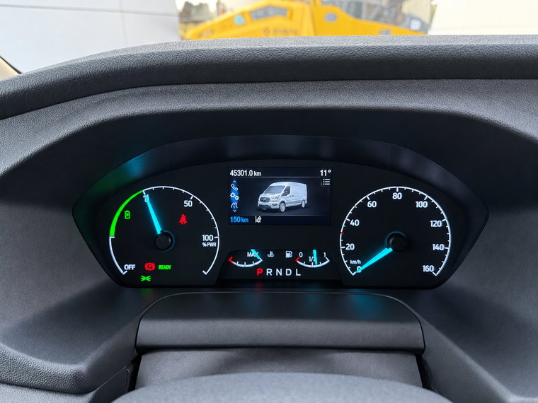 Vehicle Image 30