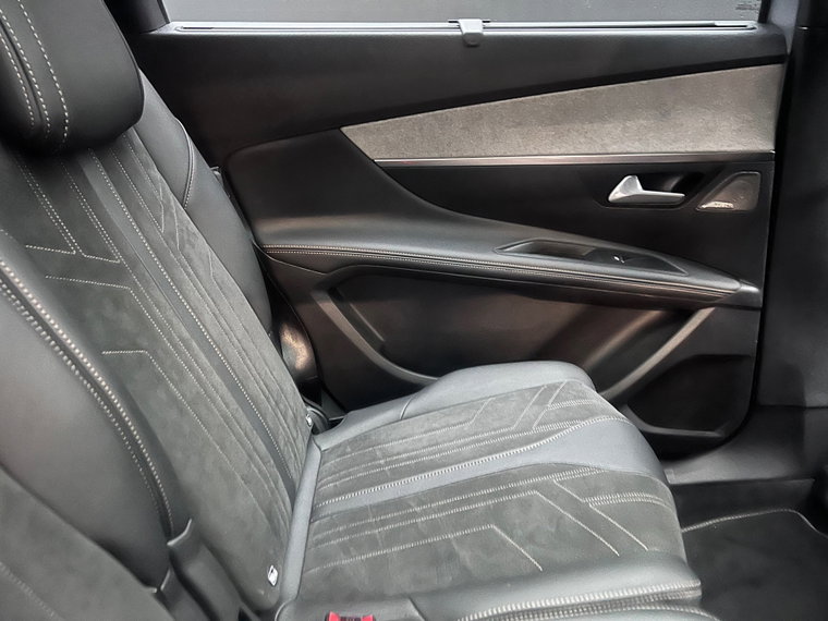 Vehicle Image 39