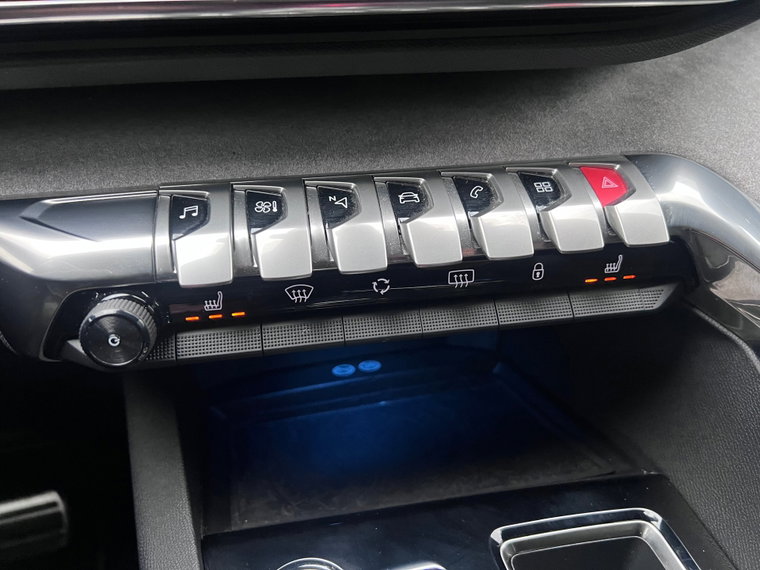 Vehicle Image 41