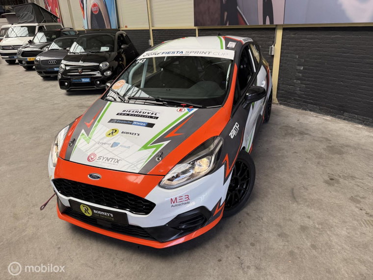 Vehicle Image 7