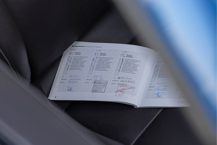 Vehicle Image 35