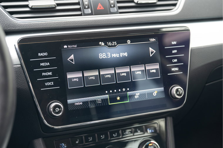 Vehicle Image 23