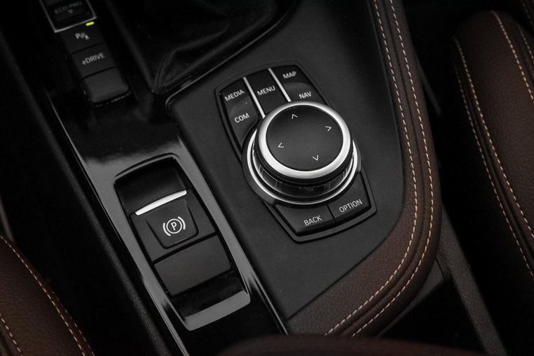 Vehicle Image 39