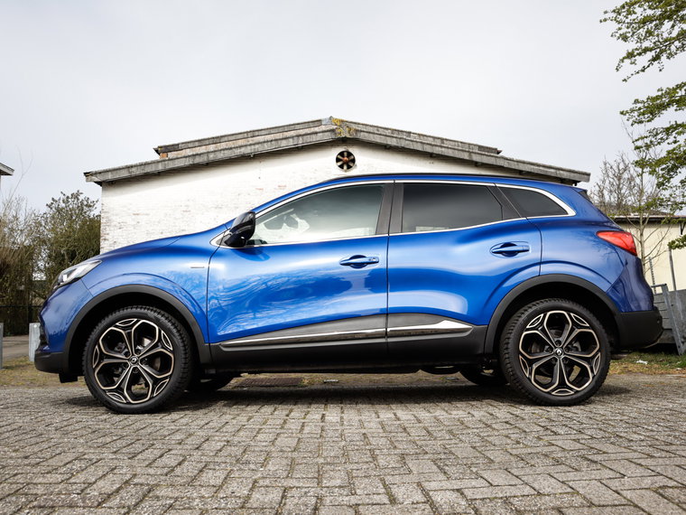 Vehicle Image 38