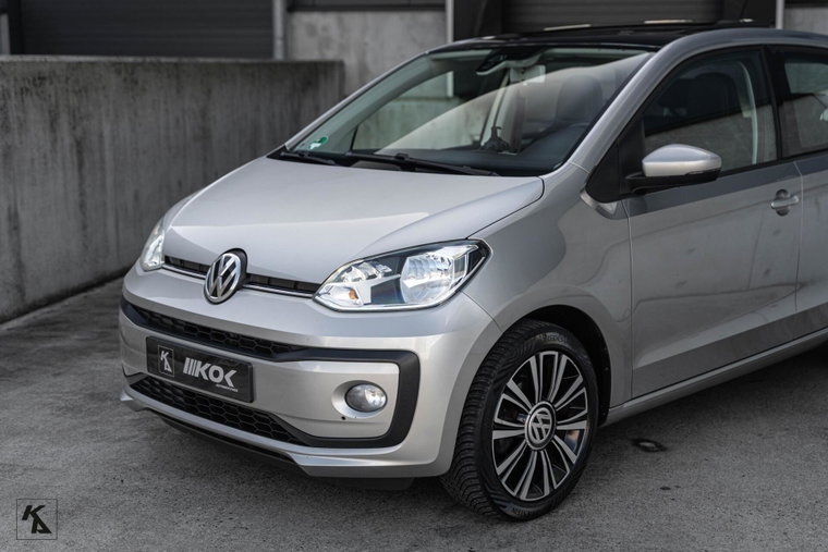 Vehicle Image 11