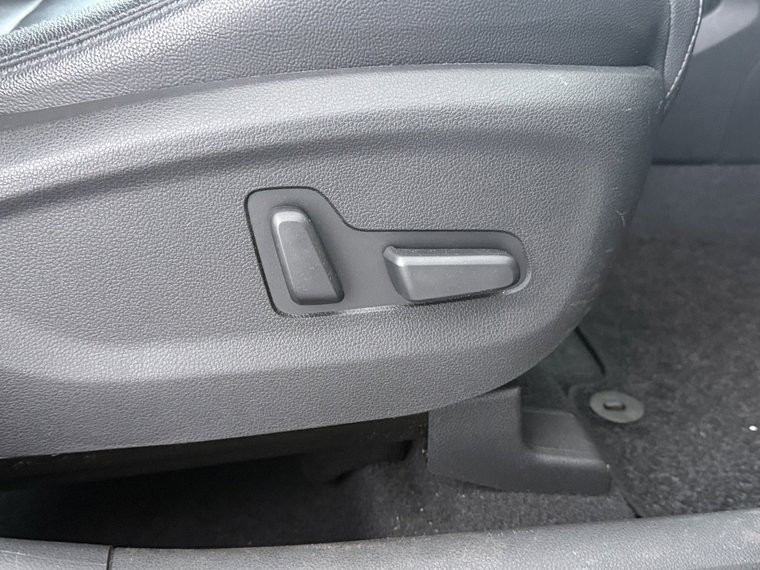 Vehicle Image 41