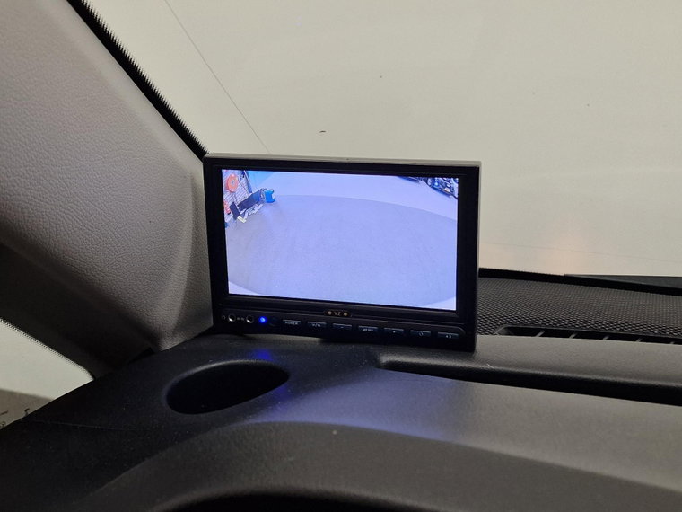 Vehicle Image 23