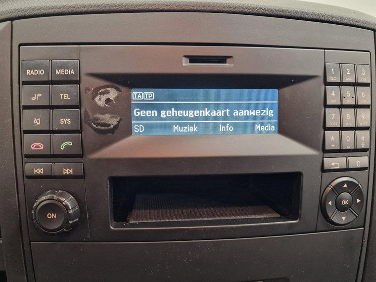 Vehicle Image 27