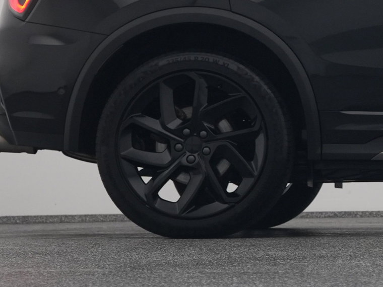 Vehicle Image 40