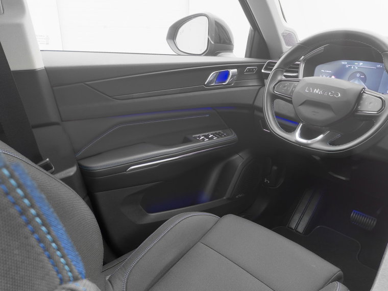 Vehicle Image 11