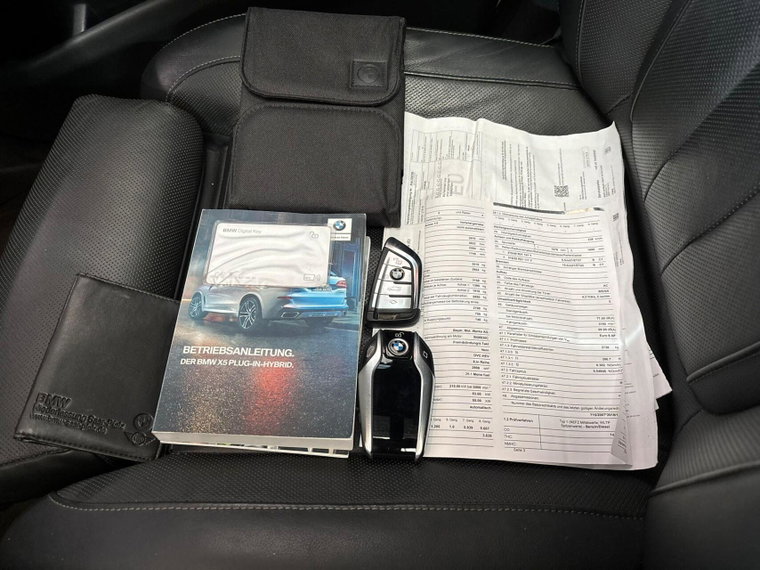 Vehicle Image 38