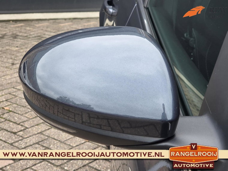 Vehicle Image 26