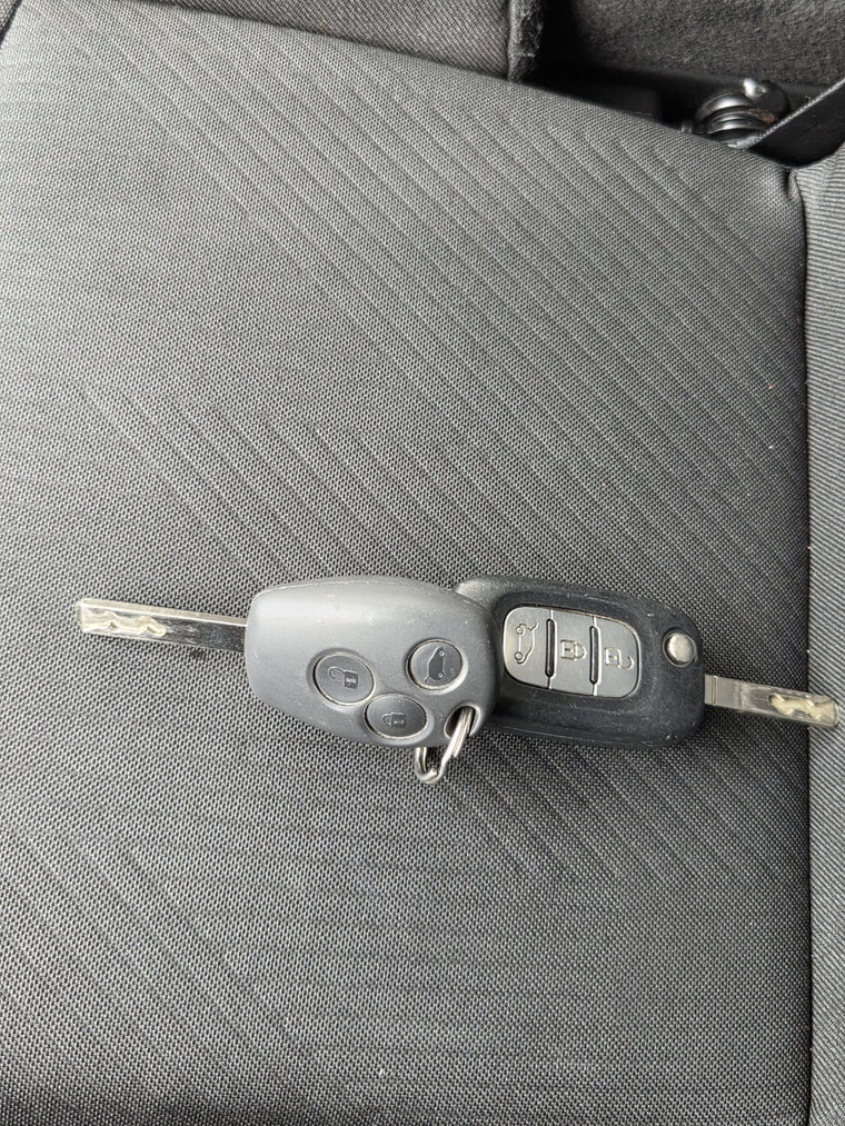 Vehicle Image 27