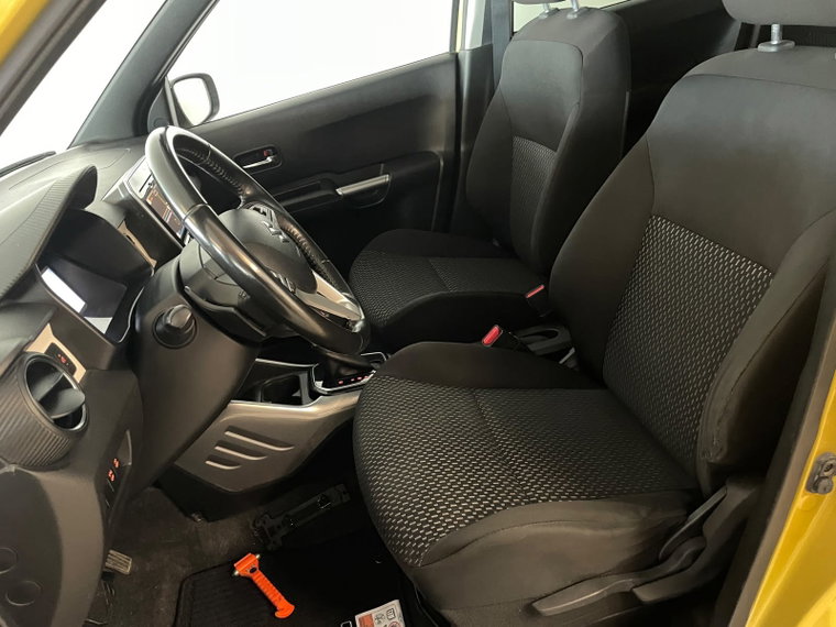 Vehicle Image 17