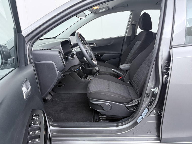 Vehicle Image 19