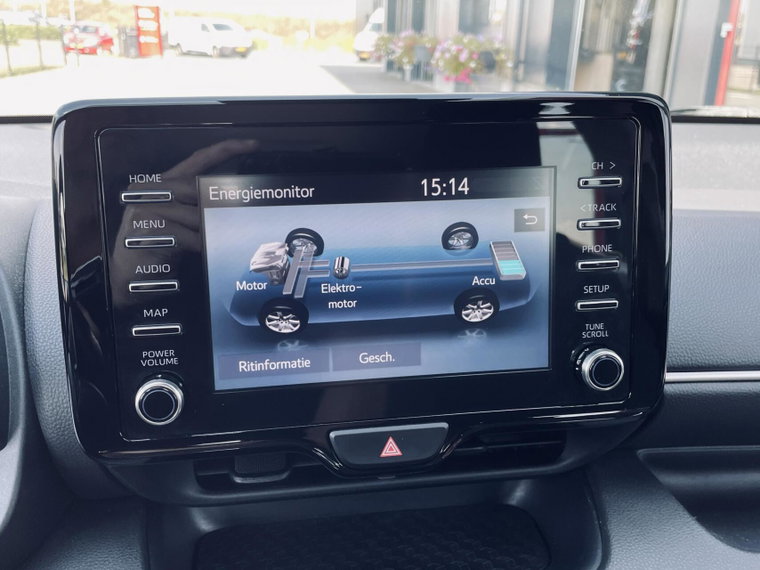 Vehicle Image 18