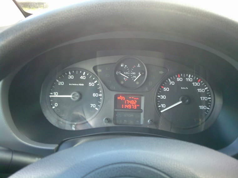 Vehicle Image 13