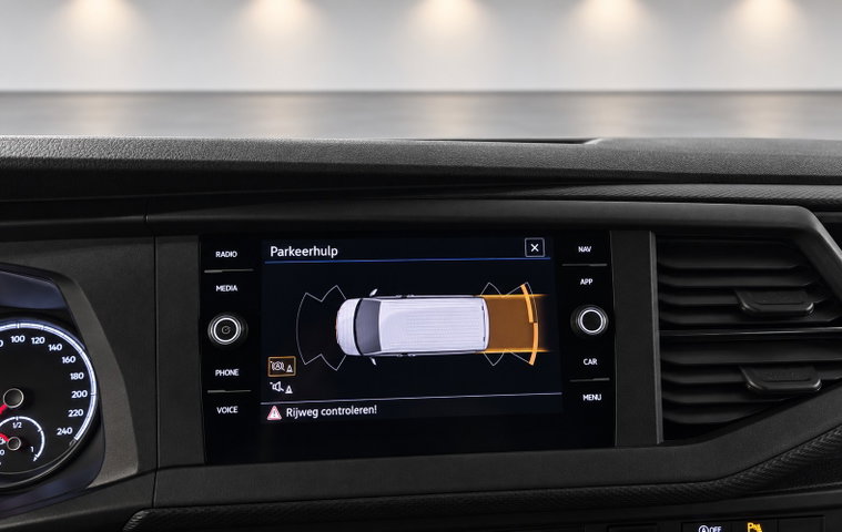 Vehicle Image 18
