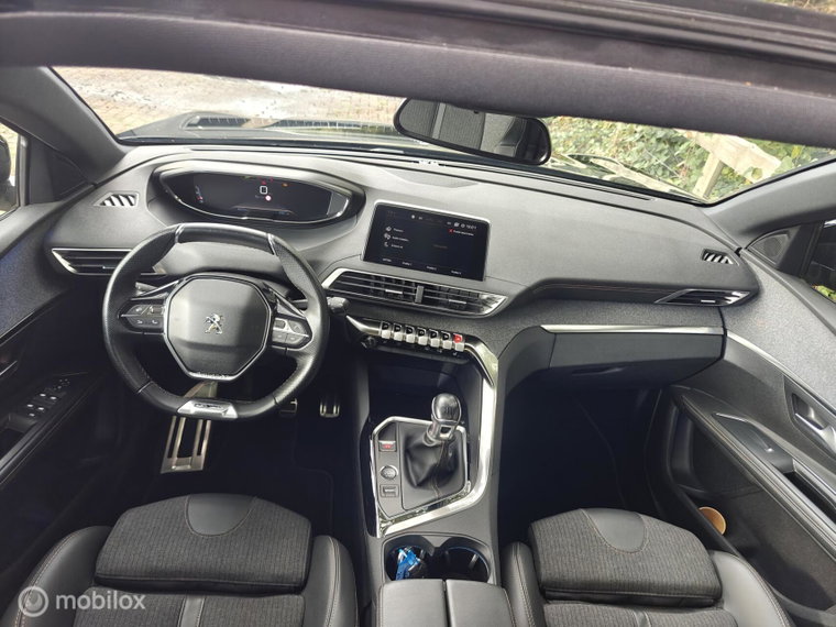 Vehicle Image 29