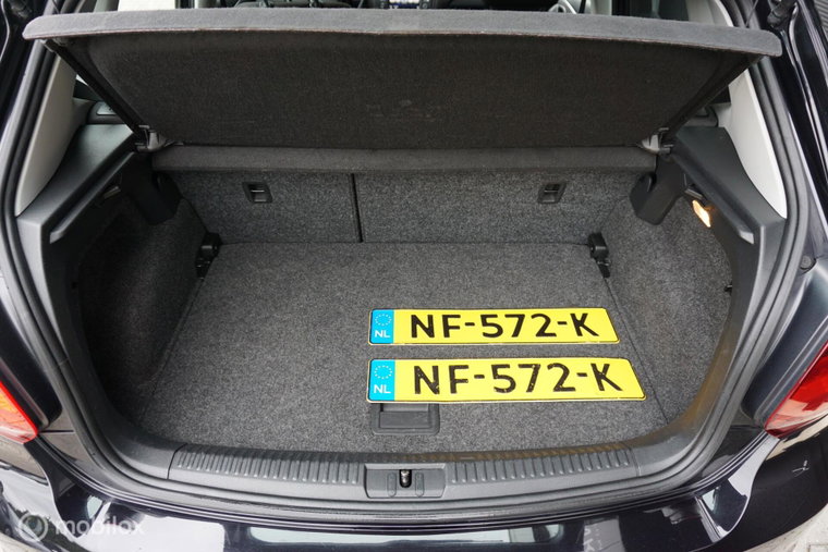 Vehicle Image 26