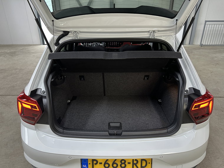 Vehicle Image 26