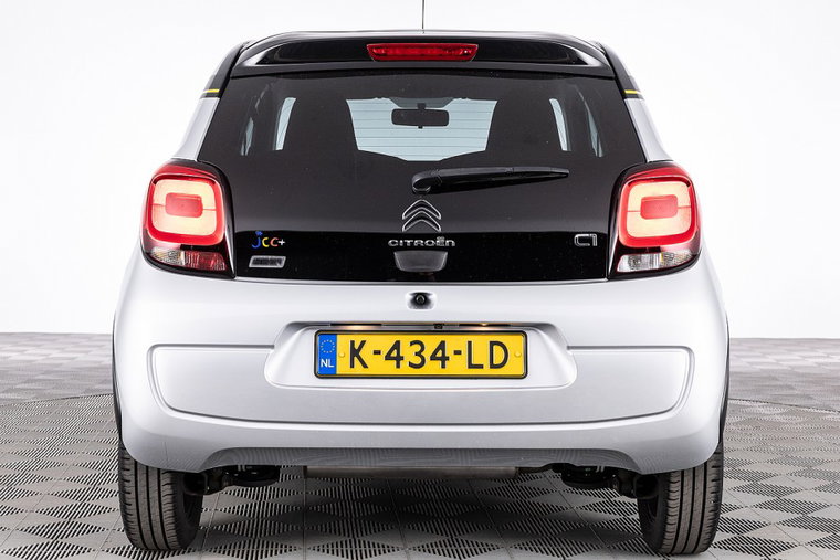 Vehicle Image 20