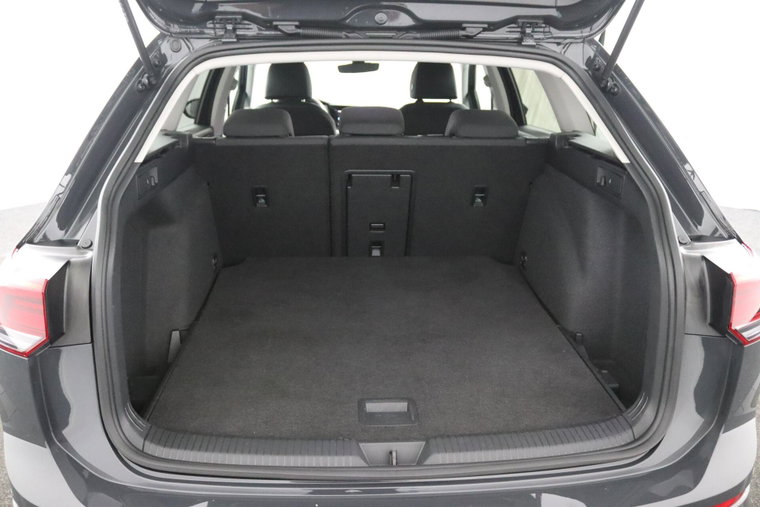 Vehicle Image 38