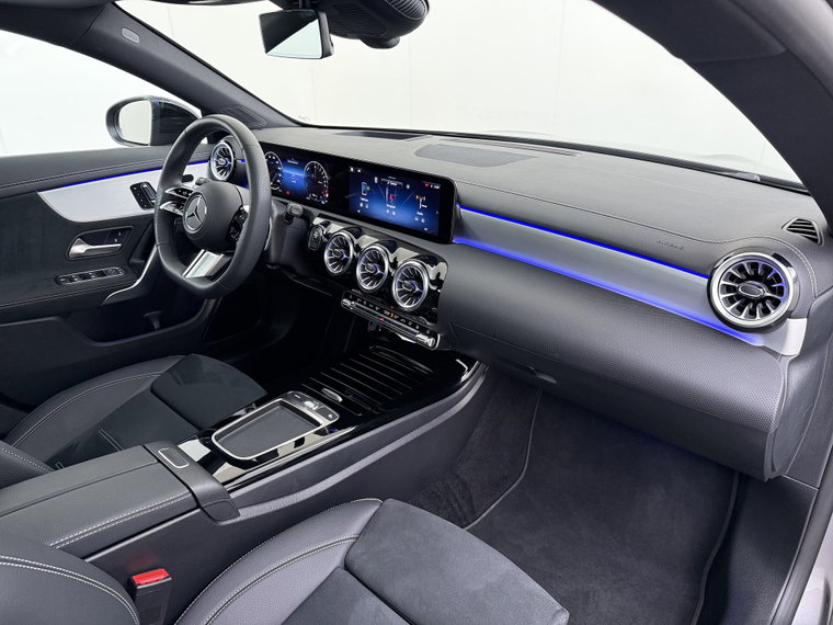 Vehicle Image 41
