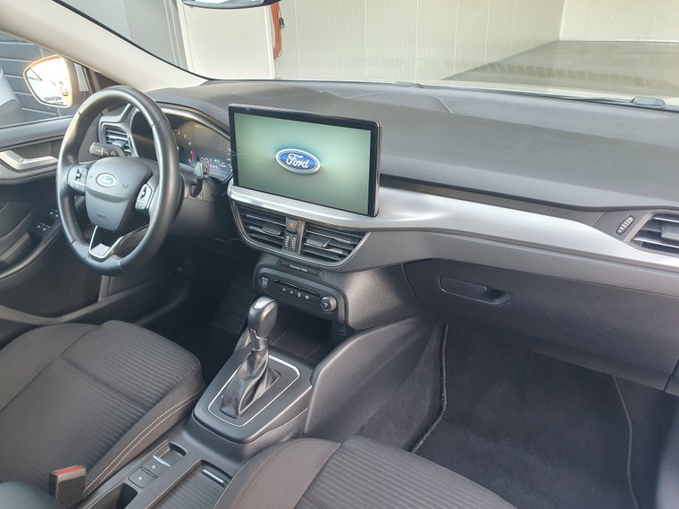 Vehicle Image 47