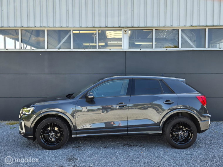 Vehicle Image 36