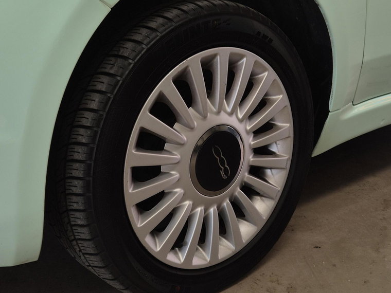 Vehicle Image 36