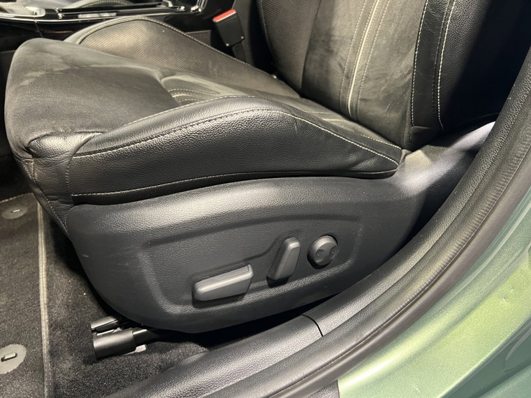 Vehicle Image 47