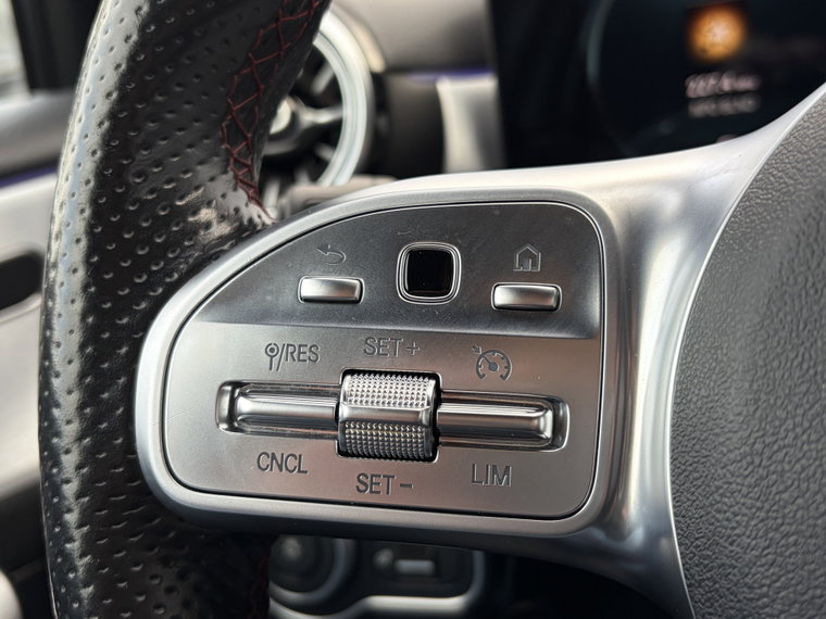 Vehicle Image 42