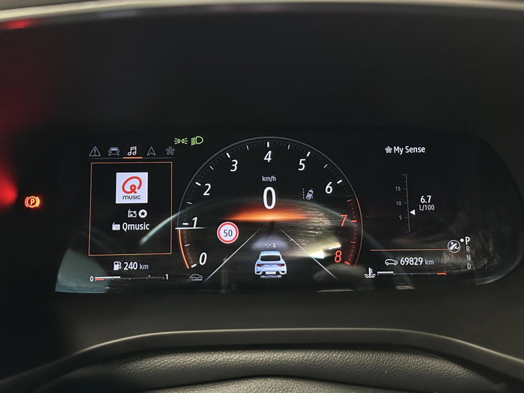 Vehicle Image 33