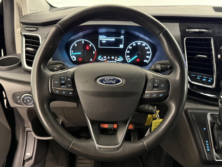 Vehicle Image 19