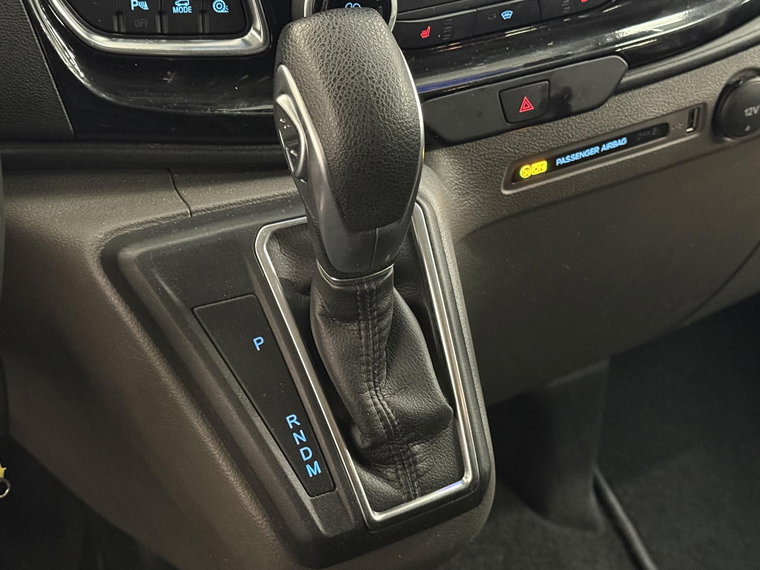 Vehicle Image 24
