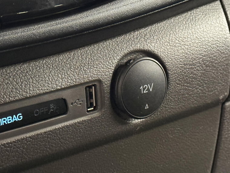 Vehicle Image 33