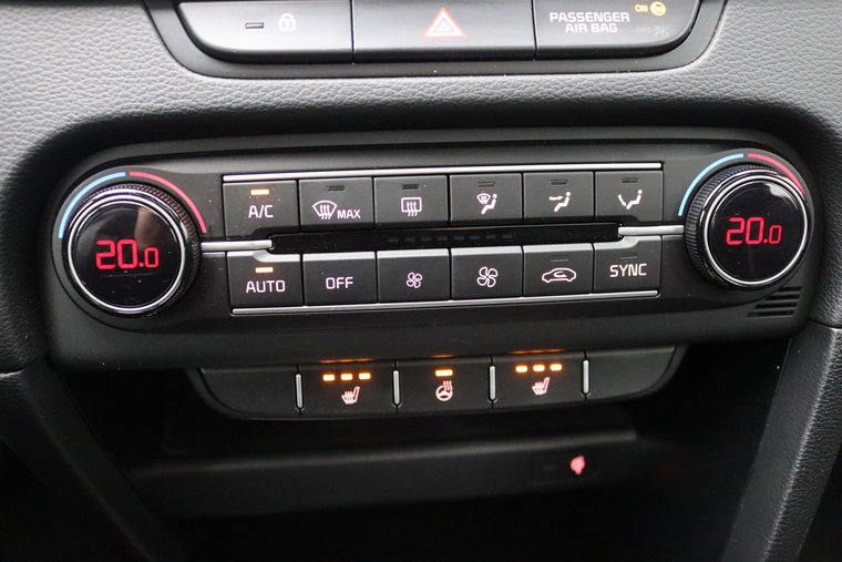 Vehicle Image 28