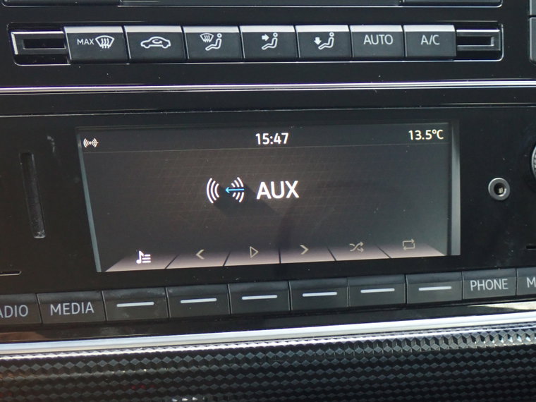 Vehicle Image 24