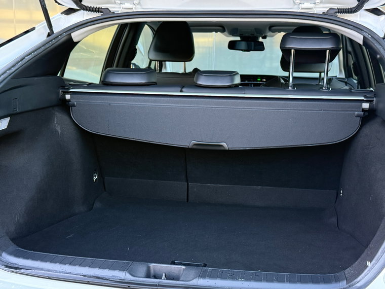 Vehicle Image 22