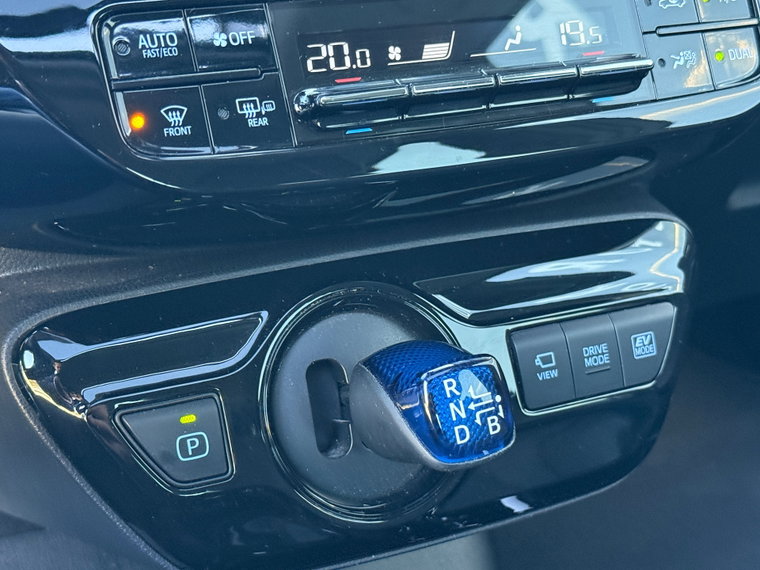 Vehicle Image 27
