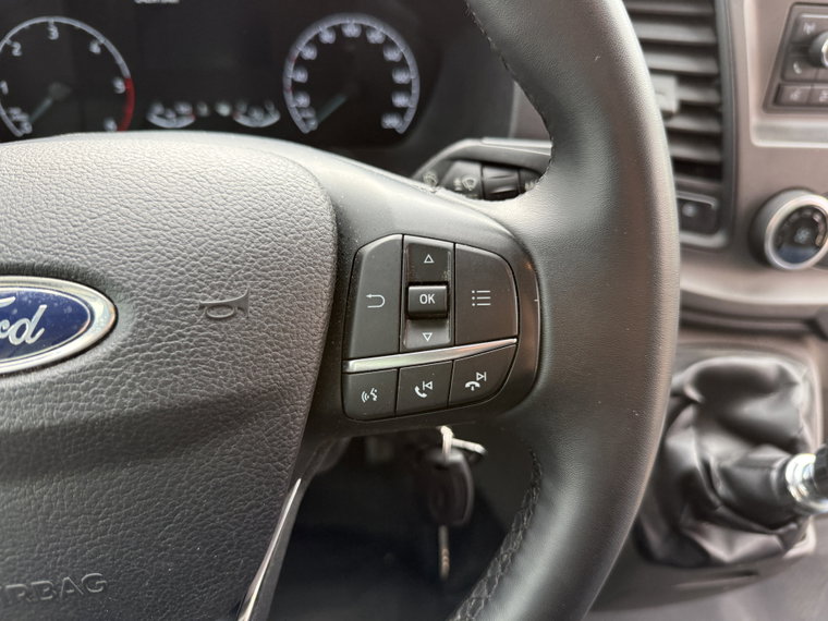 Vehicle Image 23